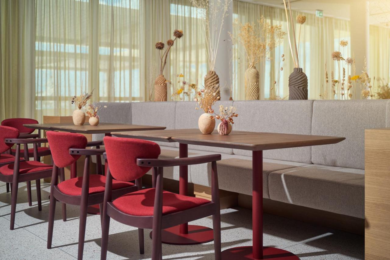 Hotel Ambasador Σπλιτ Εξωτερικό φωτογραφία Restaurant
