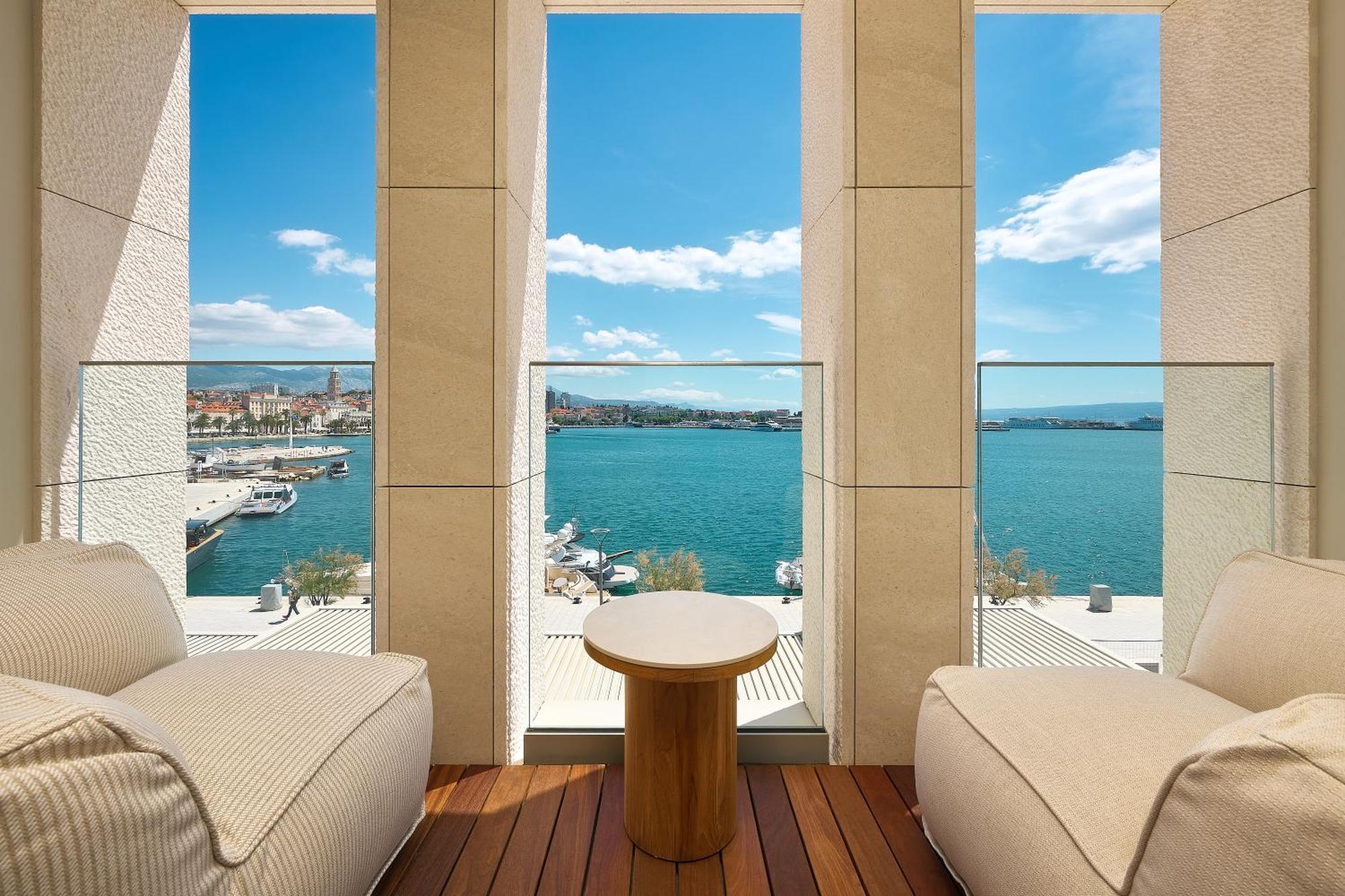 Hotel Ambasador Σπλιτ Εξωτερικό φωτογραφία View from the hotel
